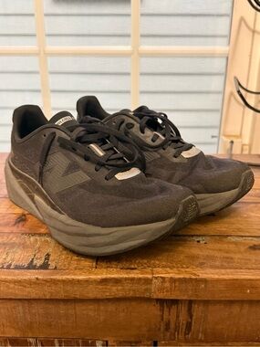 New Balance Fuel Cell Rebel V5 in black